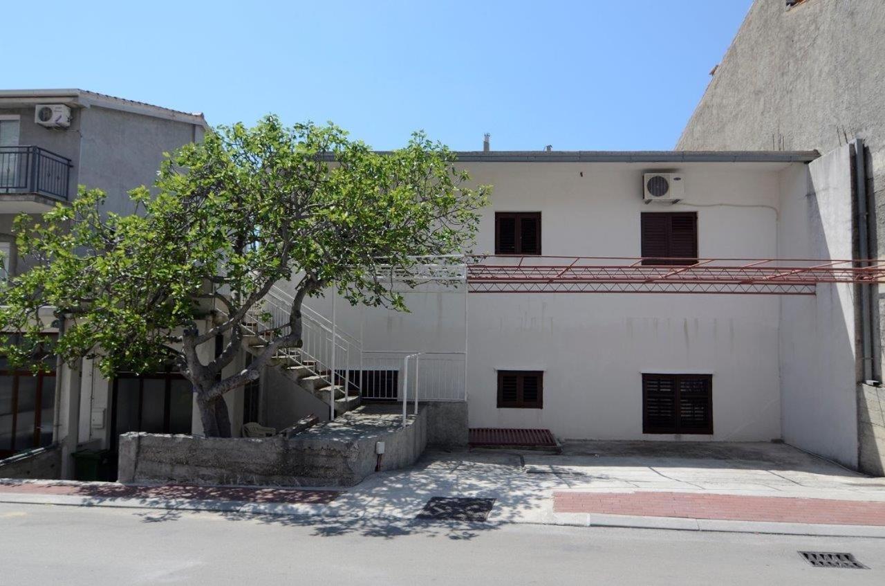 Apartments With A Parking Space Makarska - 12211 Exterior photo