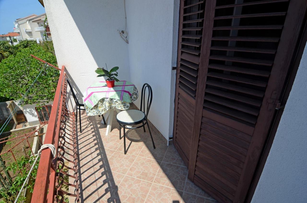 Apartments With A Parking Space Makarska - 12211 Exterior photo