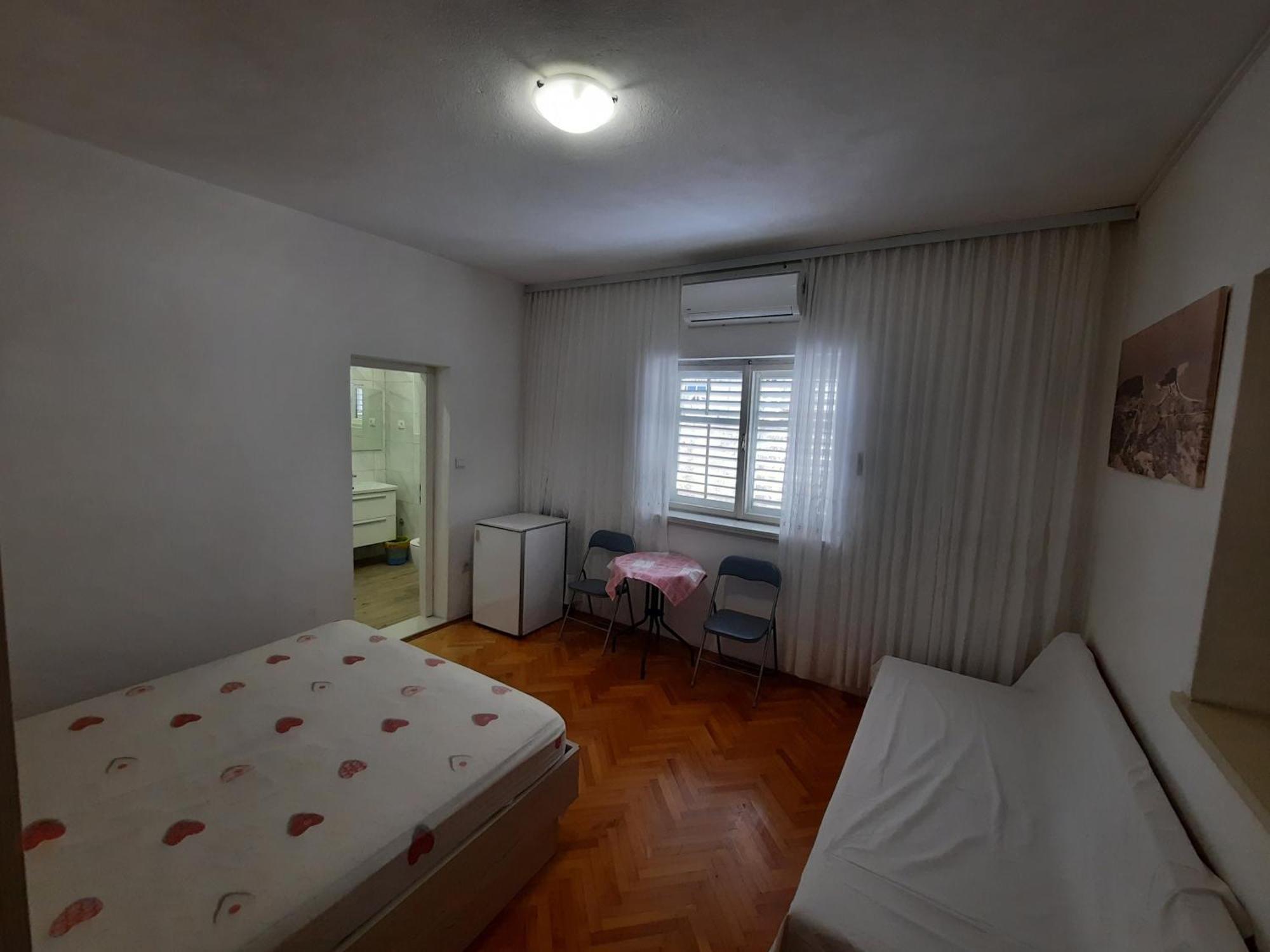 Apartments With A Parking Space Makarska - 12211 Room photo